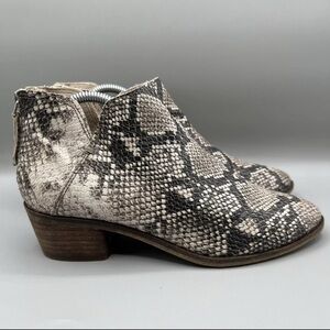 Dolce Vita Karsen Women’s 6 M Python Vegan Leather Ankle Booties